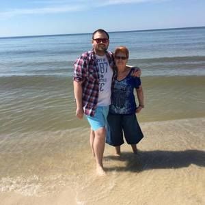 Meet your Posher, Nancy