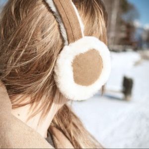 🔥LAST CHANCE  NEW UGG earmuffs