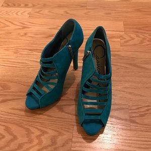 Jessica Simpson teal suede strappy heels