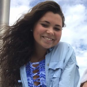 Meet your Posher, Kaitlyn