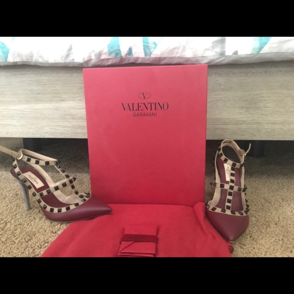 Valentino Rock Stud Ankle Strap - Picture 2 of 7