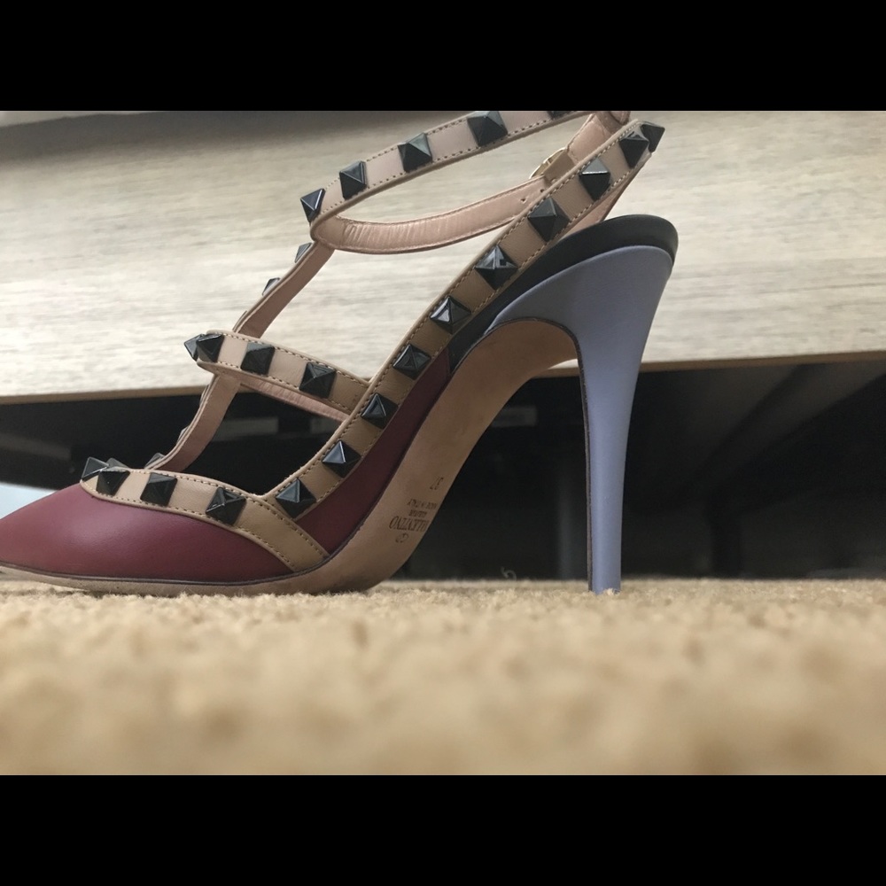 Valentino Rock Stud Ankle Strap - Picture 5 of 7