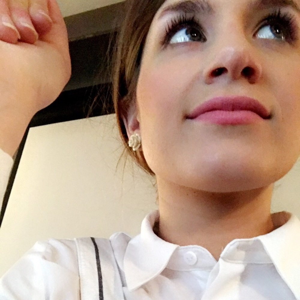 Meet your Posher, Angie