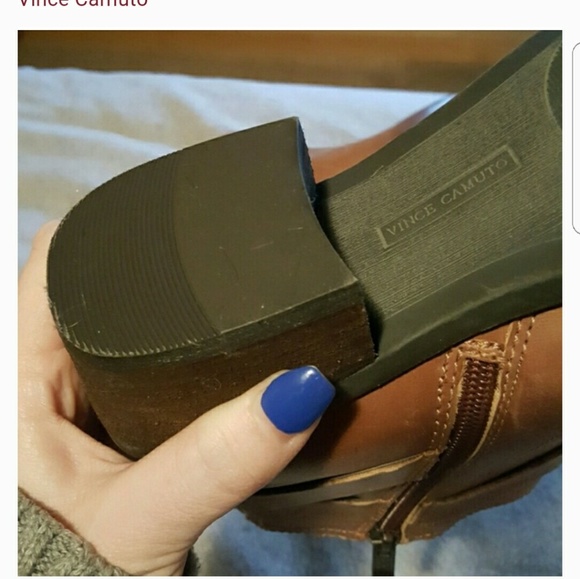 NWT Vince Camuto Brown Leather ankle boot - Picture 3 of 4