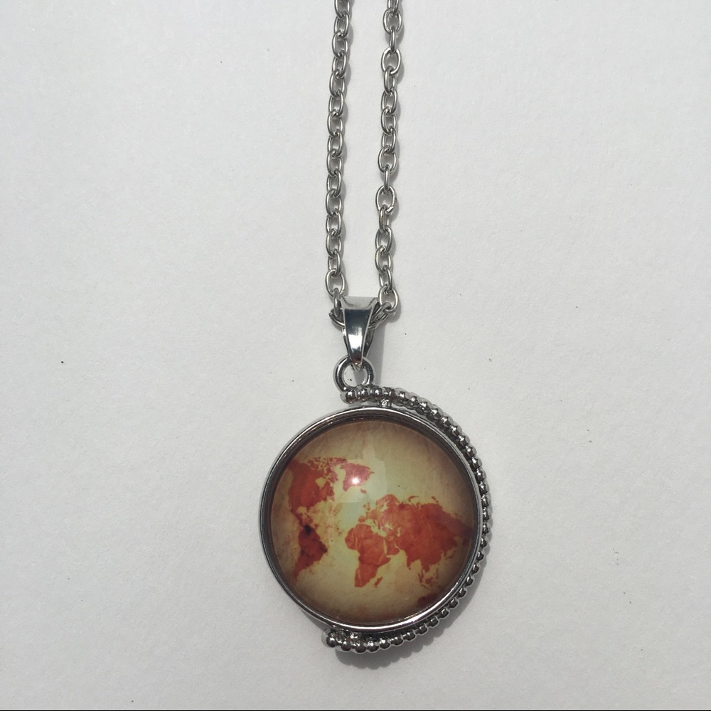 Glass World Map / Globe Spinning Necklace - Picture 2 of 4
