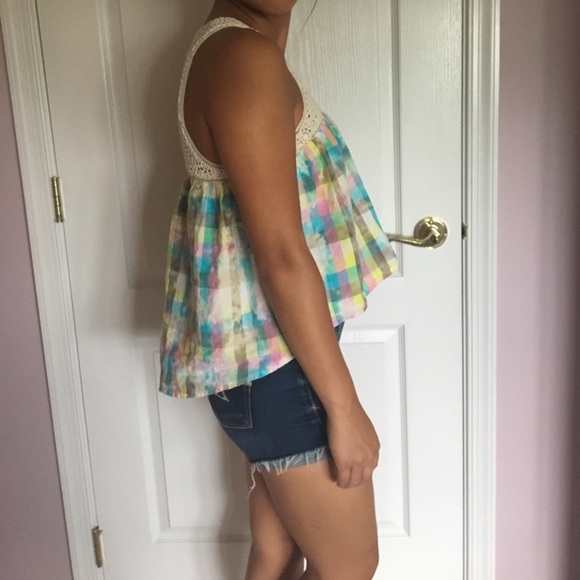 Checkered rainbow tank - Picture 2 of 2