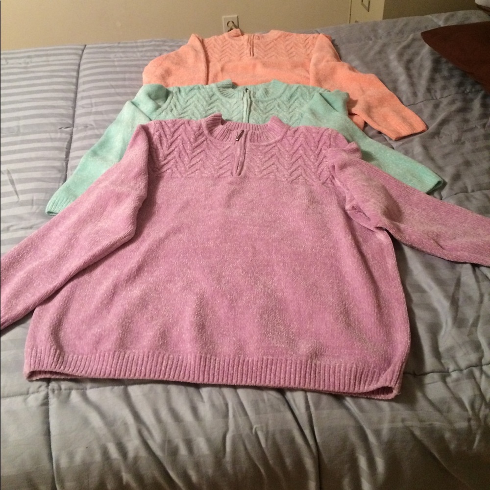 Bundle of three sweaters