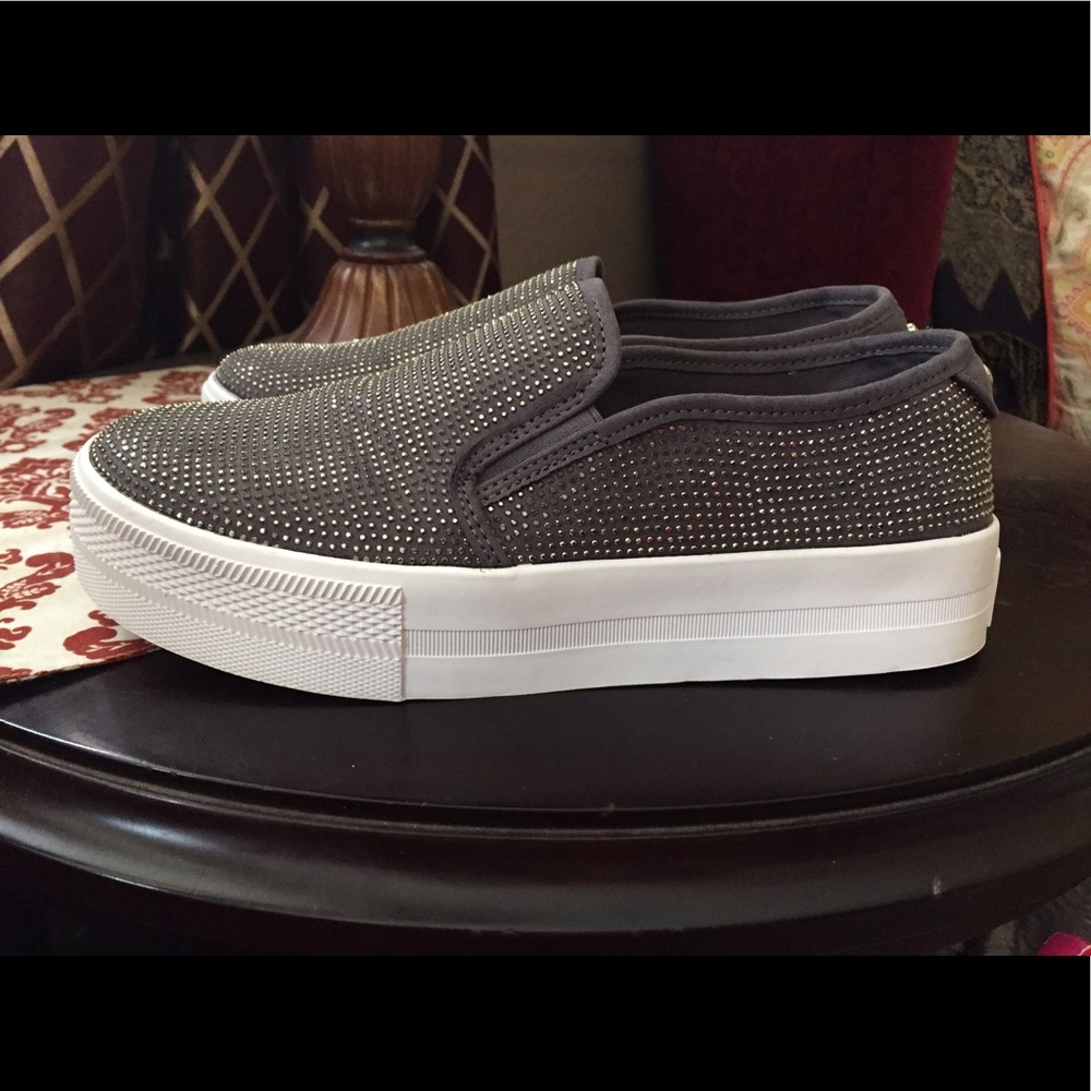 G by Guess Platform Slip Ons
