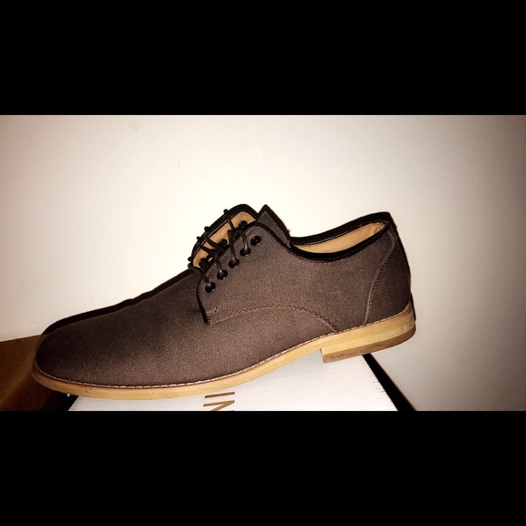 Call it spring men dress shoe. - Picture 2 of 3