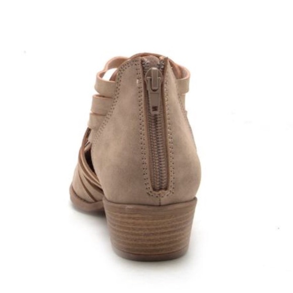 Crossover Straps Low Heel Bootie - Picture 5 of 6