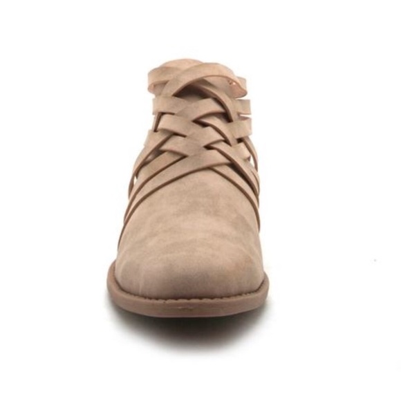 Crossover Straps Low Heel Bootie - Picture 6 of 6