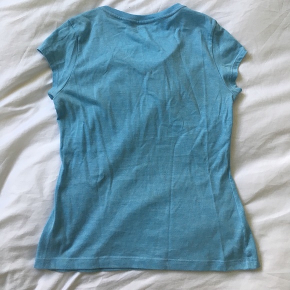 Free Spirit V-neck top💎 - Picture 5 of 5