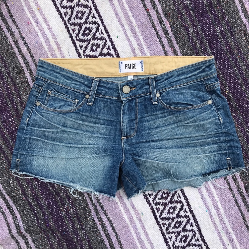 PAIGE mid rise cutoff shorts
