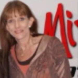 Meet your Posher, Dawne