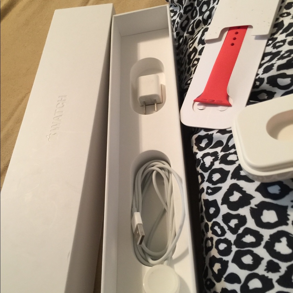 Apple Watch 💕serie1 - Picture 2 of 8