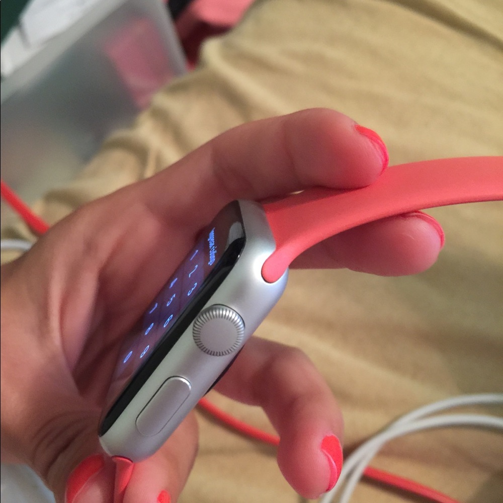 Apple Watch 💕serie1 - Picture 6 of 8