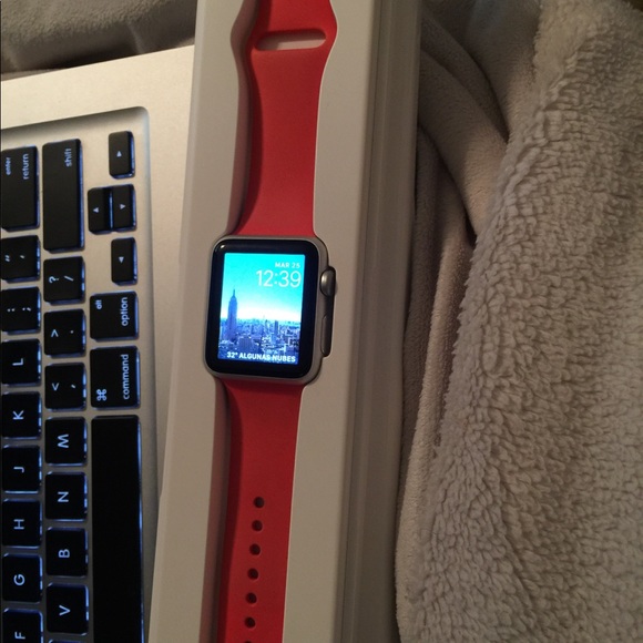 Apple Watch 💕serie1 - Picture 3 of 8