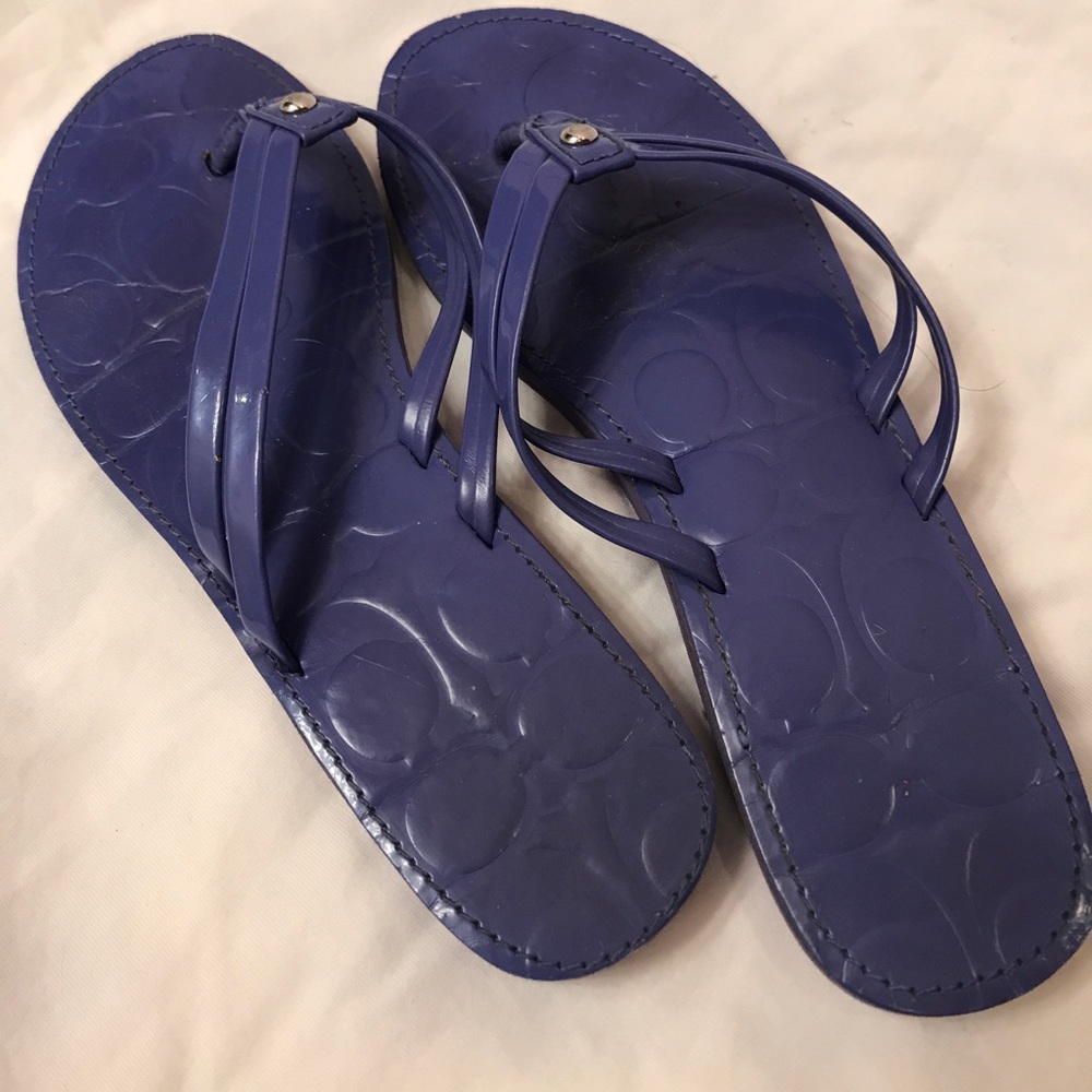 Coach sandals size 6