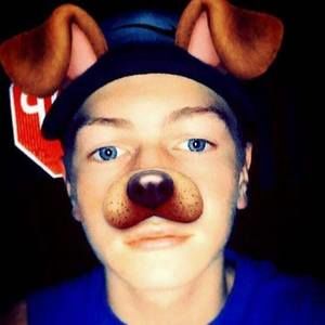 Meet your Posher, Andrew