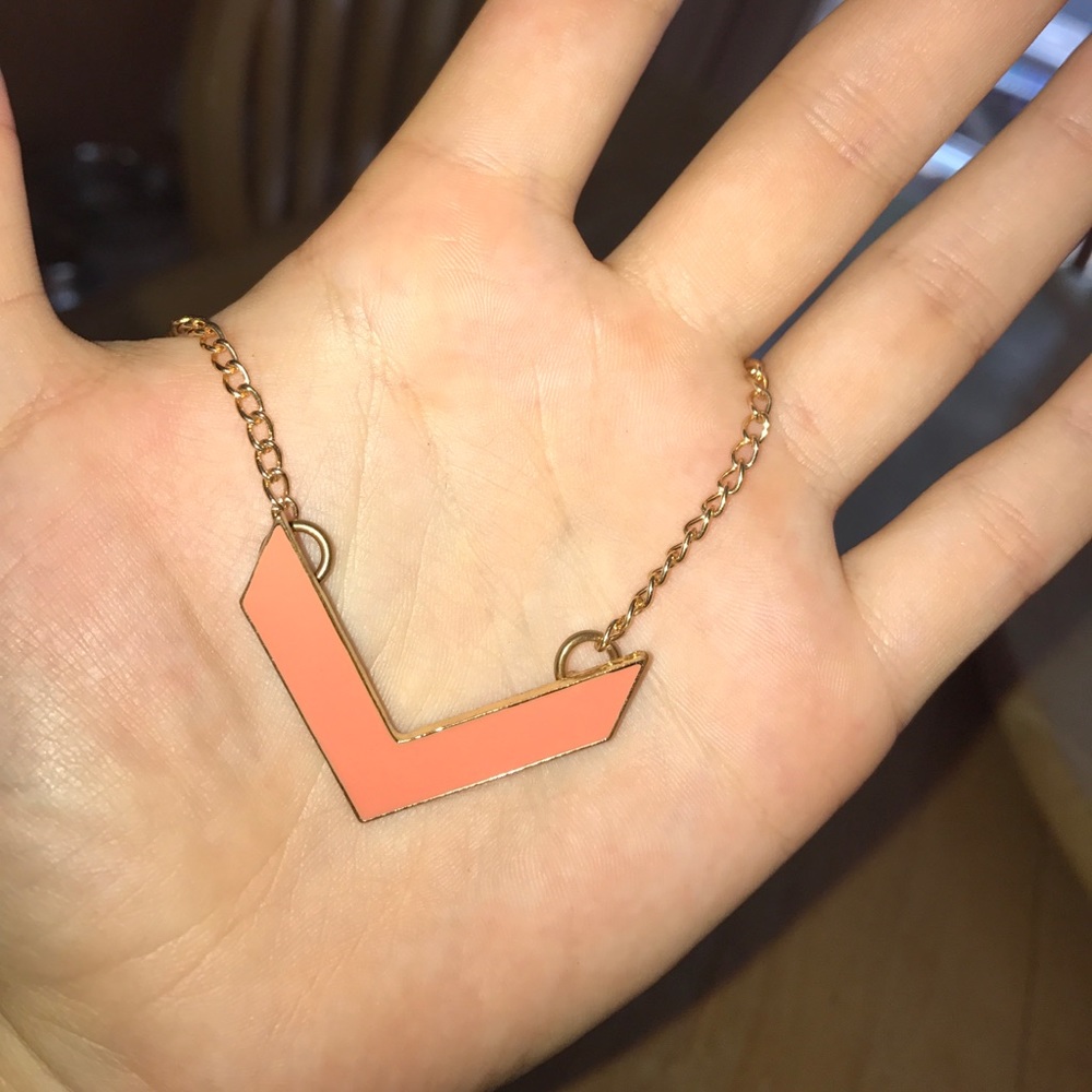 Chevron stripe necklace