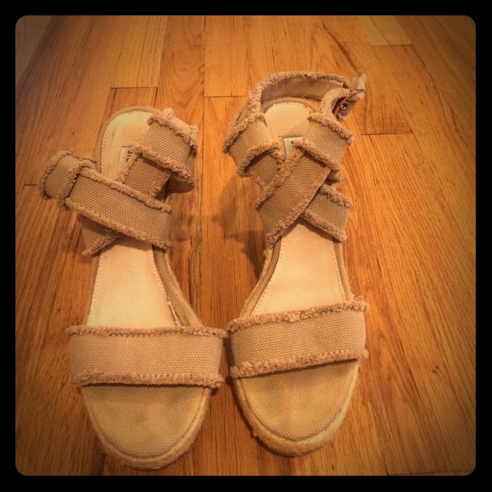 Steve Madden wedges