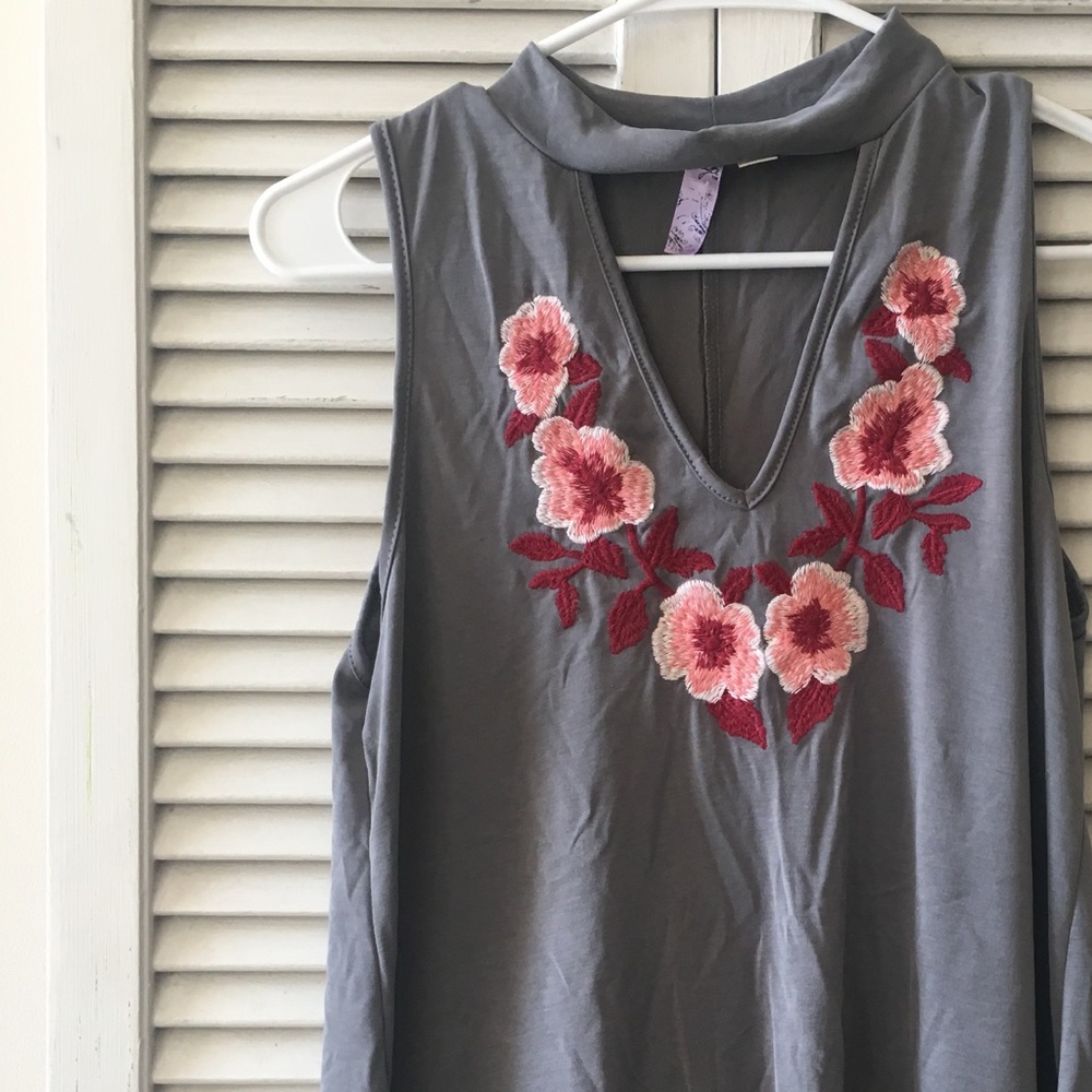Francesca's Choker Embroidered Top