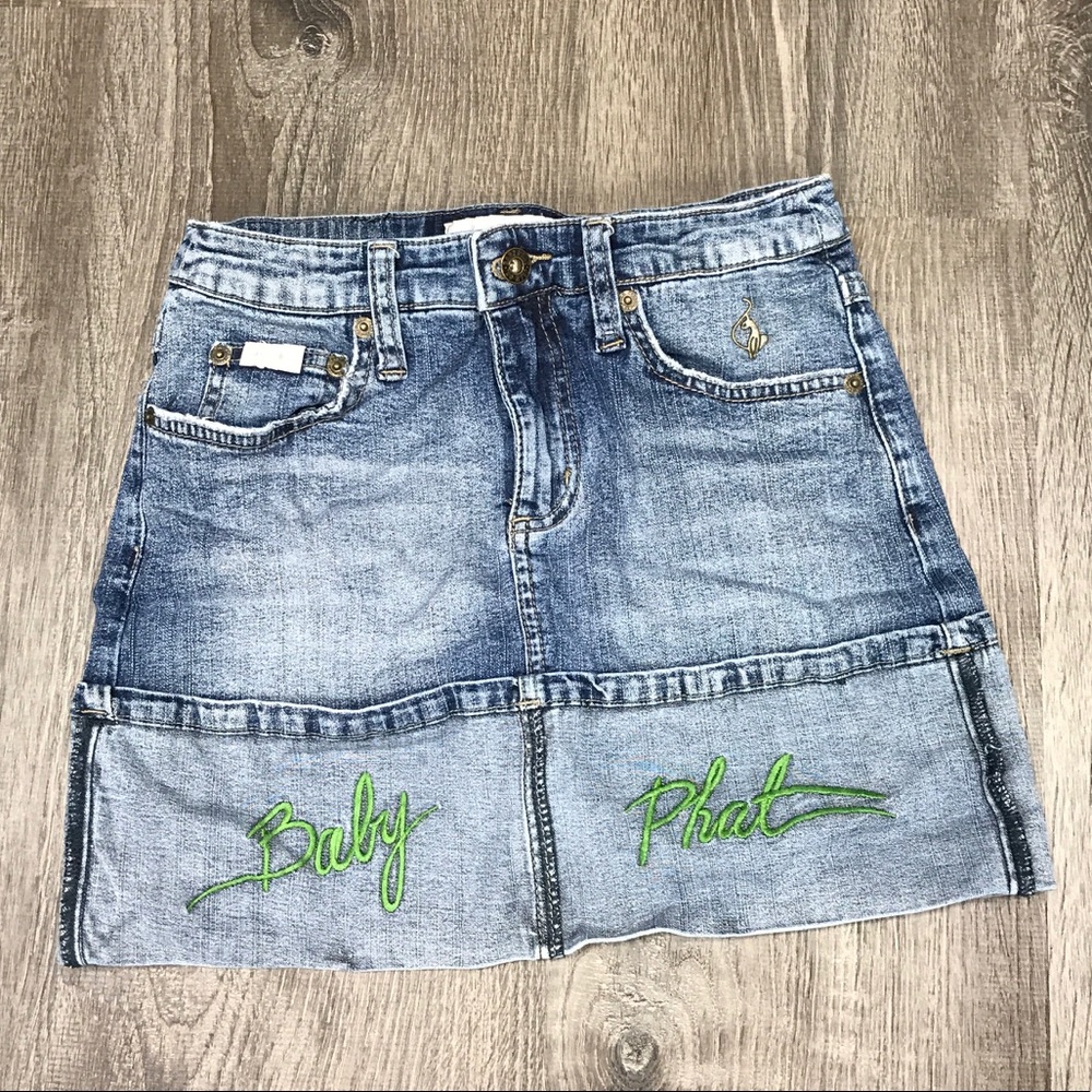 Baby Phat sz 3 Cuffed Mini Jean Skirt