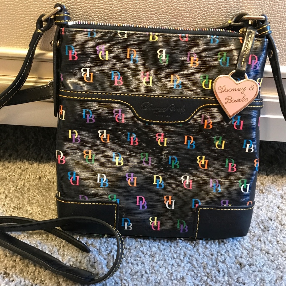 Dooney & Bourke Crossbody bag