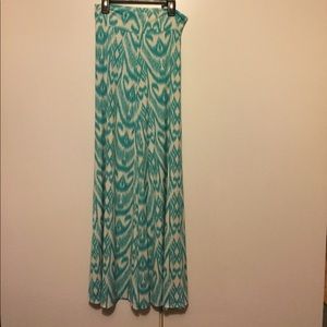 High waisted, wide leg pants