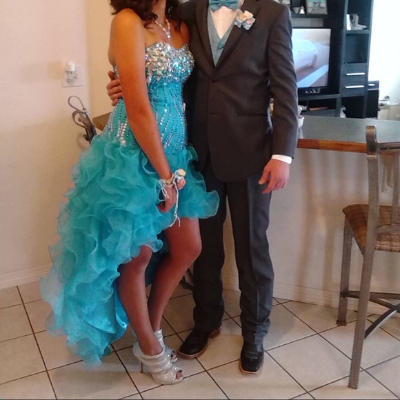Prom Form High Low Dress - Picture 2 of 5