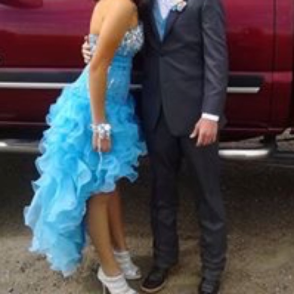 Prom Form High Low Dress - Picture 4 of 5