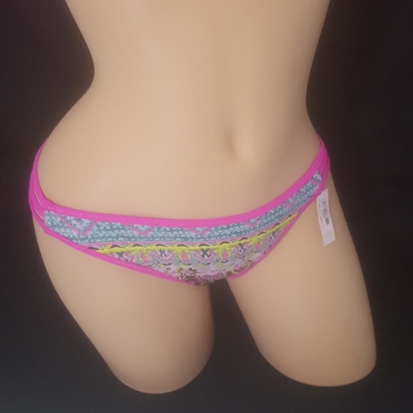 Victoria's secret MEDIUM BIKINI SET NEW