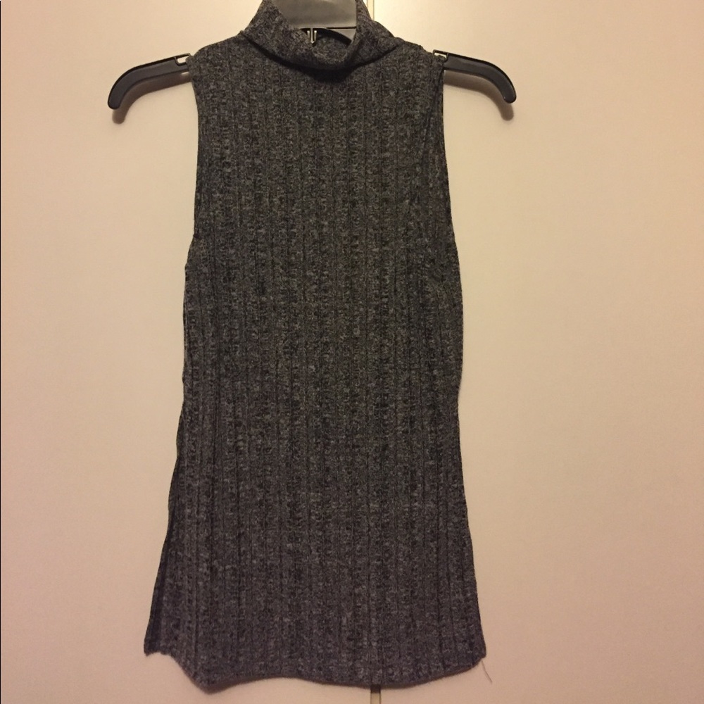 Forever 21 Turtleneck Sleeveless Sweater
