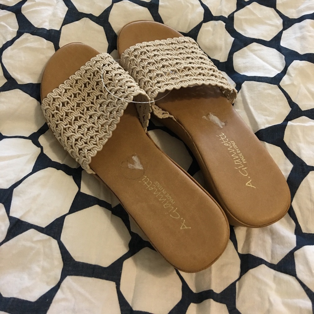 Tan crochet wedge sandals 7.5
