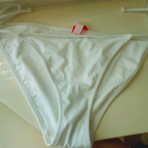 Victoria's Secret White String Bikini Bottom Small