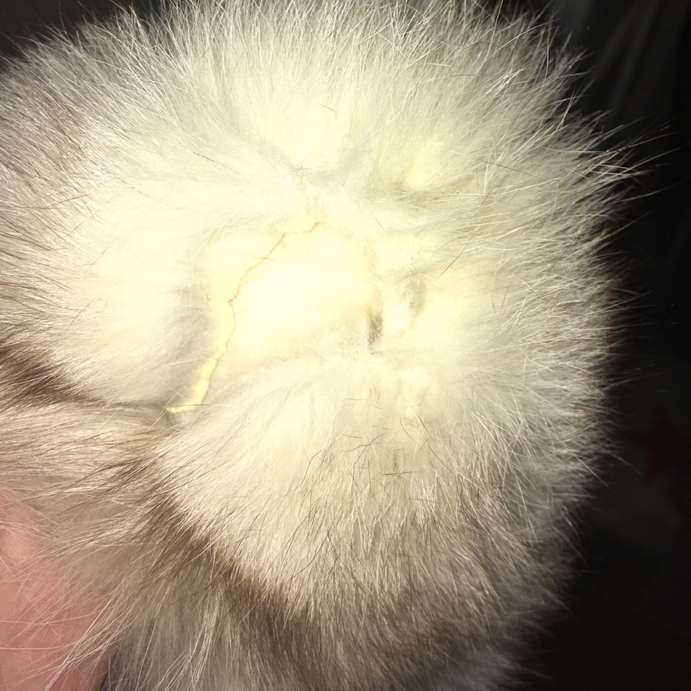 Beautiful fur scarf - Picture 4 of 4