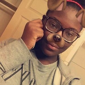 Meet your Posher, Briana