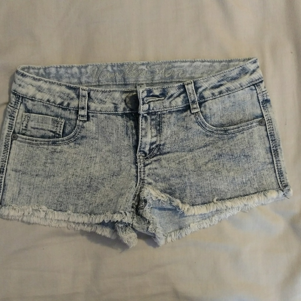 ❤FLASH SALE❤Vanilla Star Shorts