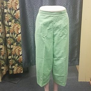 Howard wolf sport capris. Size 14