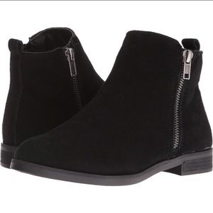 Steve Madden Black Reyyna Suade Booties NWOT