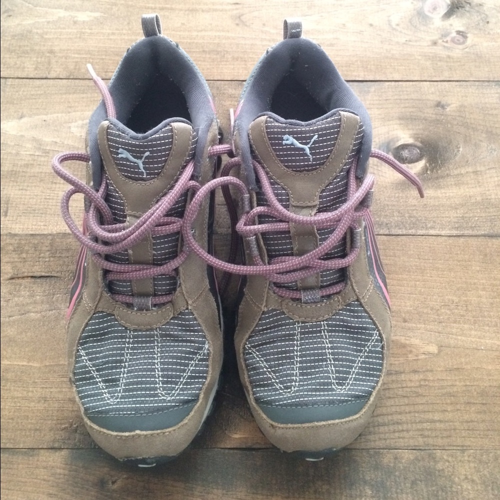 Puma trail running Sneaker w Sz 8