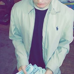 Meet your Posher, Christian