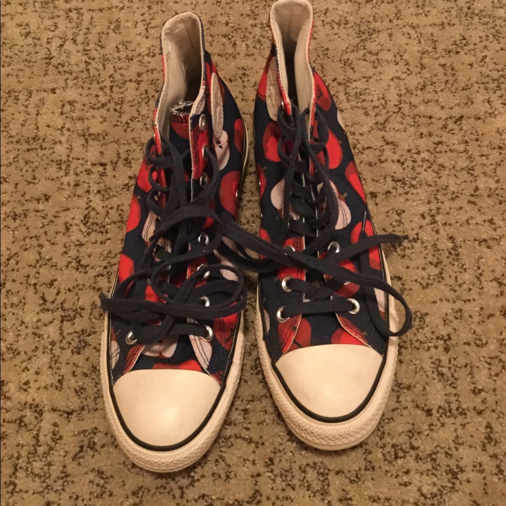 Limited edition apple slice high top converse