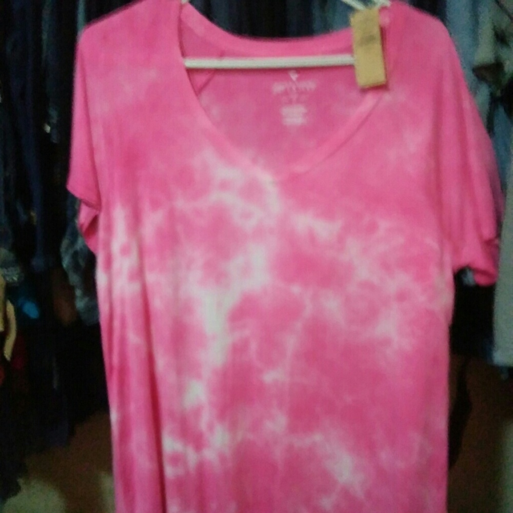 Brand new American Eagle tyedyed pink n white shir