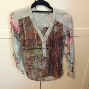 Soft, thin summer patterned long sleeve tunic