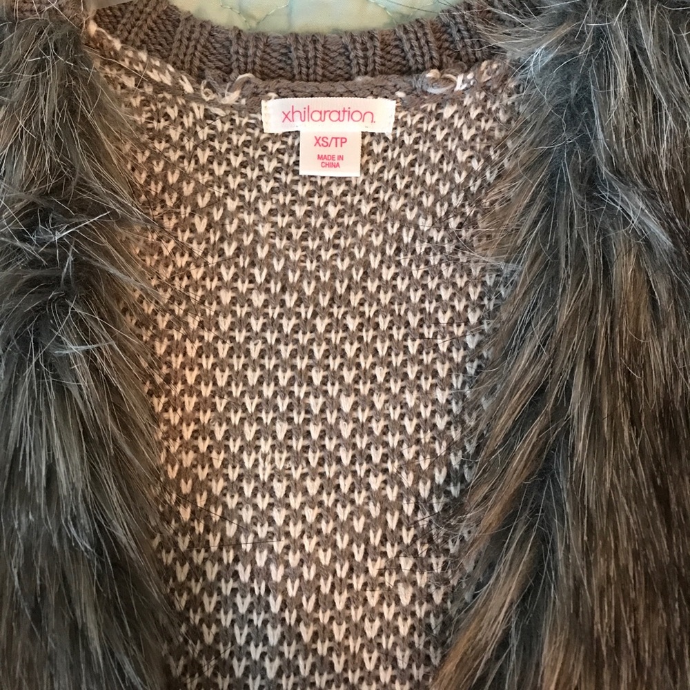 vest - Picture 3 of 3