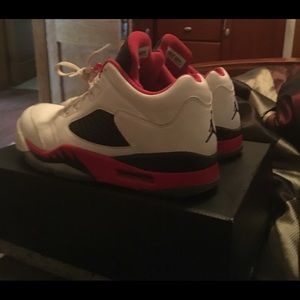 Air Jordan 5 low