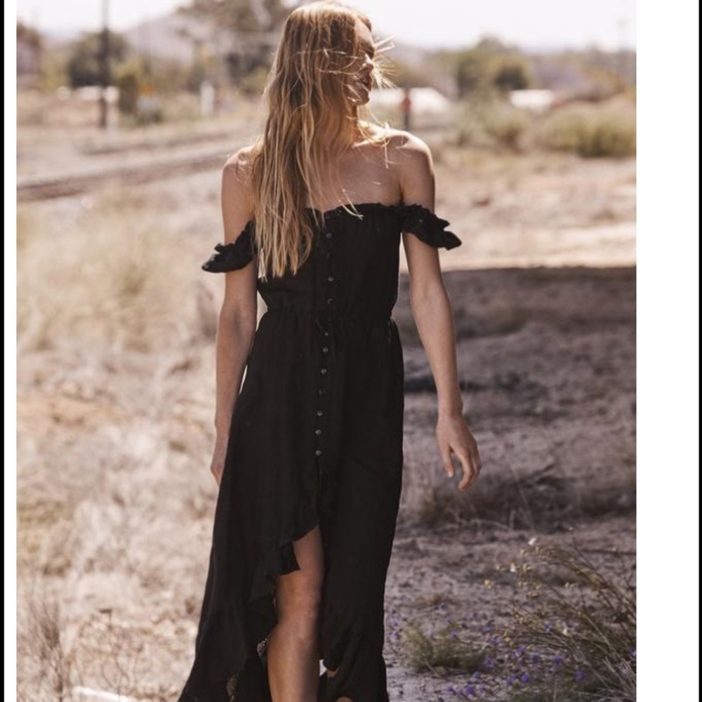August the label willow day dress