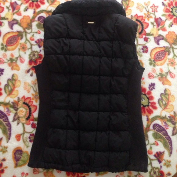 Calvin Klein vest puffer zip in black - Picture 1 of 5