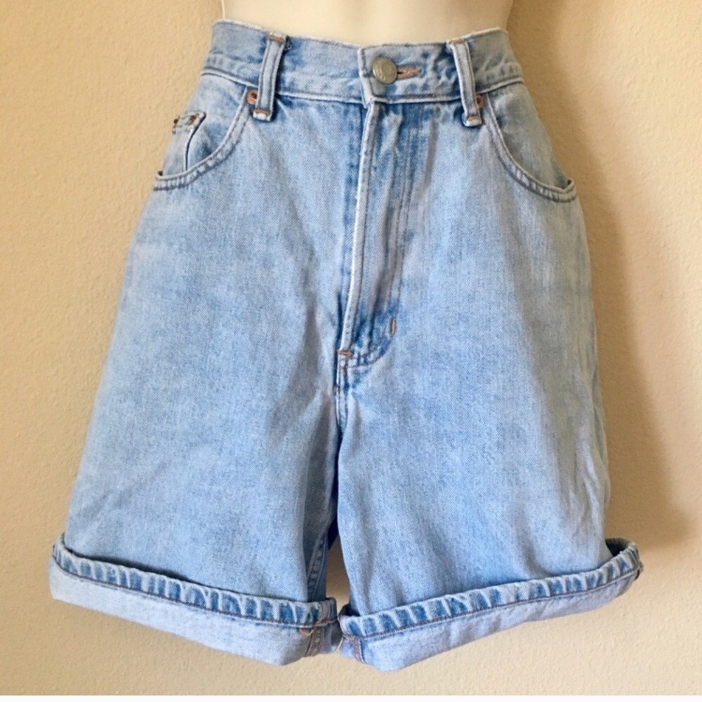Vintage looking high waisted denim Gap mom shorts - Picture 7 of 8